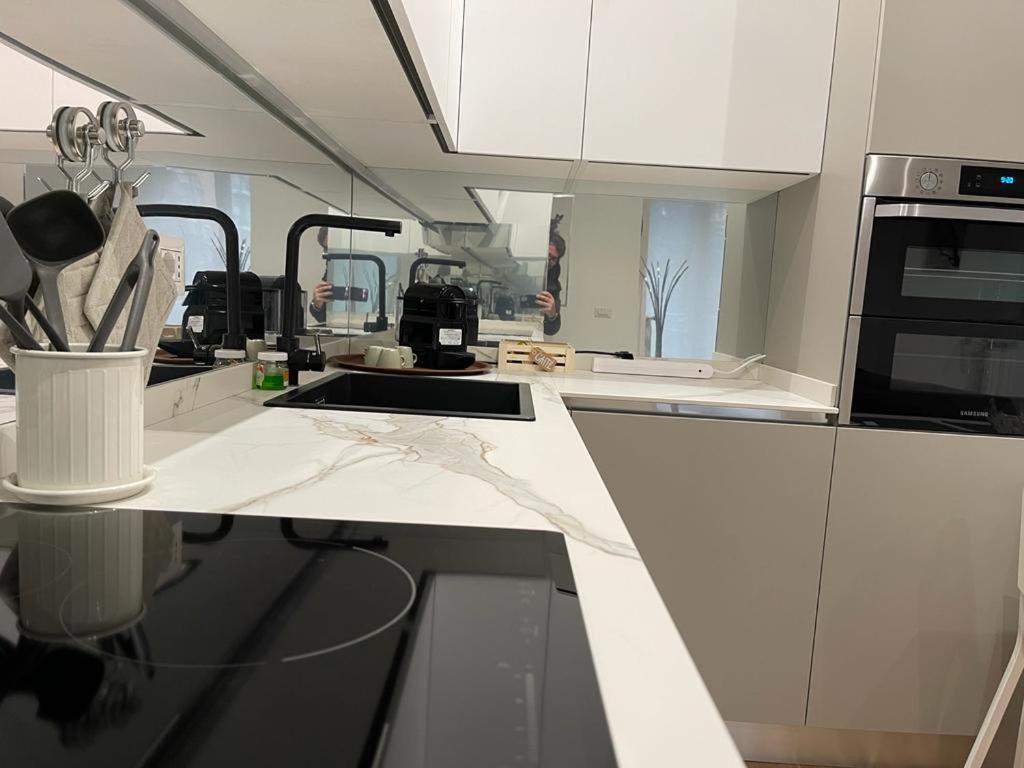 Kibilu - San Donato Vicinanze Irccs Policlinico Appartement San Donato Milanese Buitenkant foto